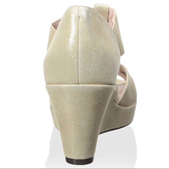 Leather Peep Toe Pleated Elastic Straps Wedge - Picture 7 of 7